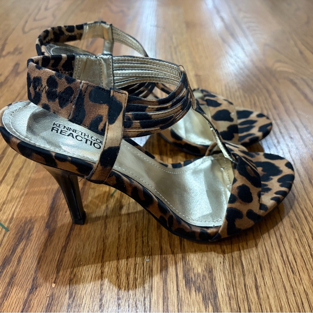 Kenneth Cole Reaction Animal Print Heels